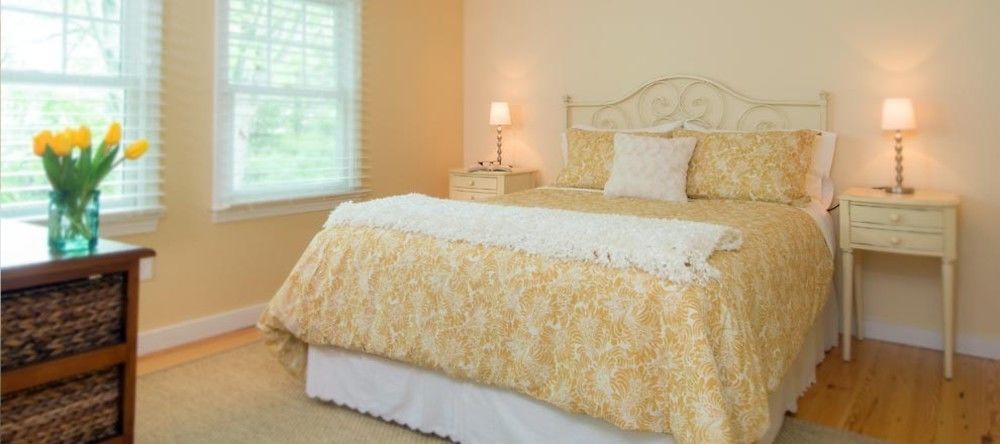 Bed and Breakfast The Parsonage East Orleans Экстерьер фото